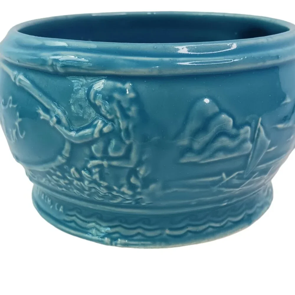 Tiki Farm Grass Skirt Blue Punch Bowl Pacific Beach CA 5